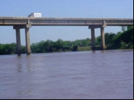 Ponte sobe o Rio Ivinhema